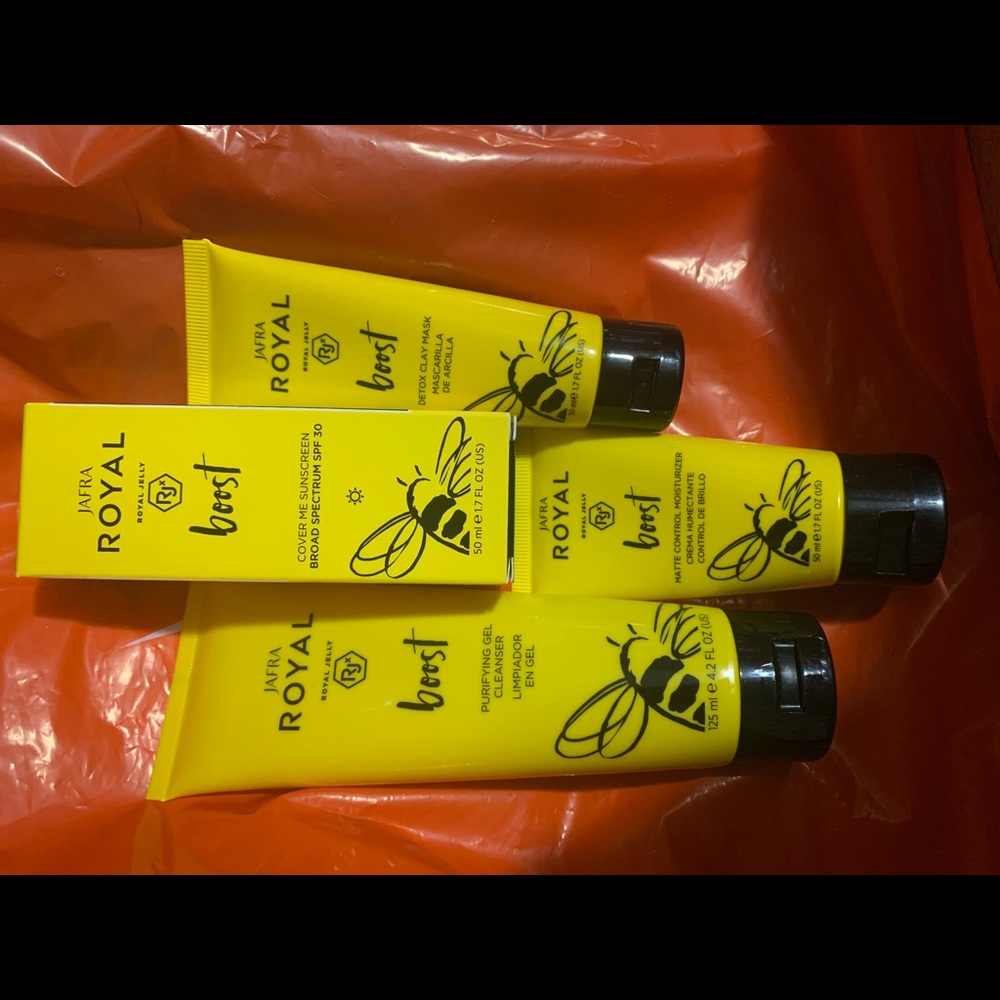 Boost Regimen -Normal/Combination/Oily Face - Picture 2 of 8
